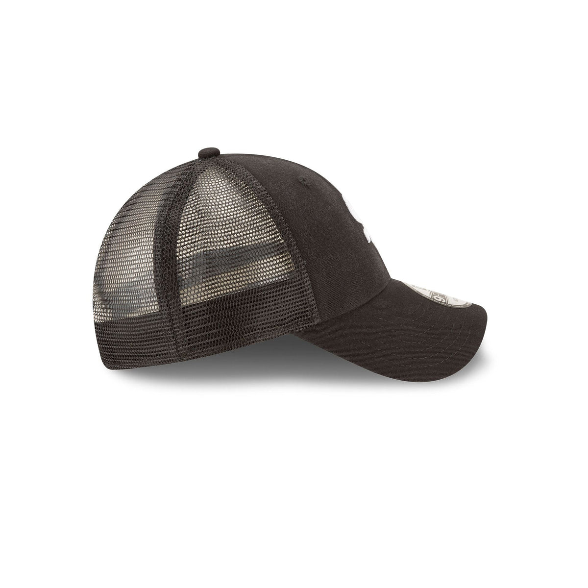 Chicago White Sox 9FORTY Trucker Hat