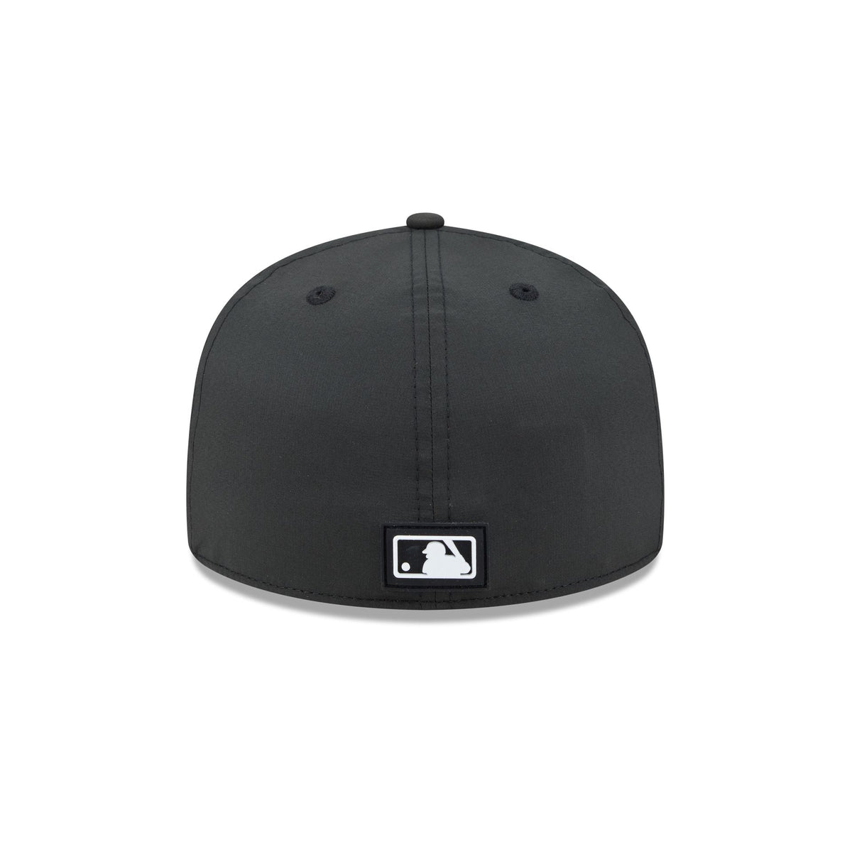San Diego Padres 2026 Clubhouse Black & White 59FIFTY Fitted Hat