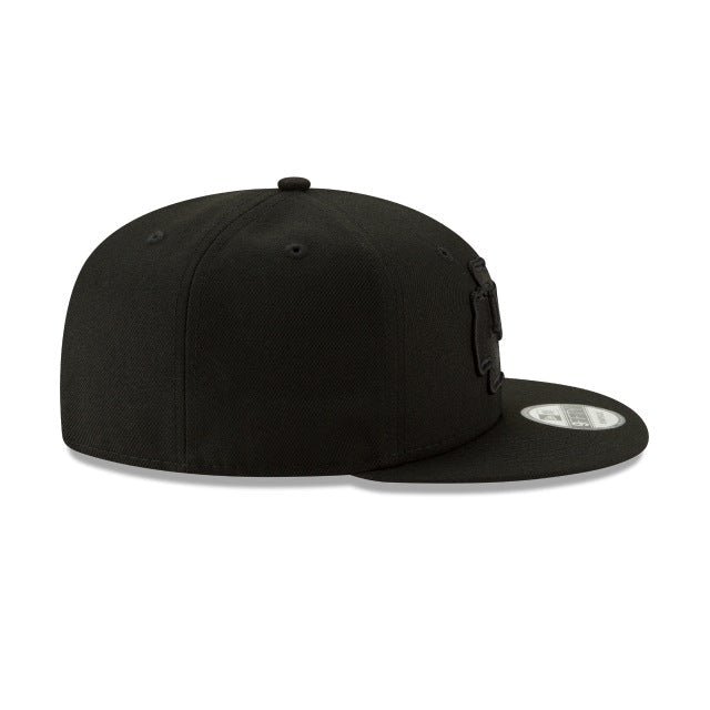 Kansas City Chiefs Basic Black On Black 9FIFTY Snapback Hat